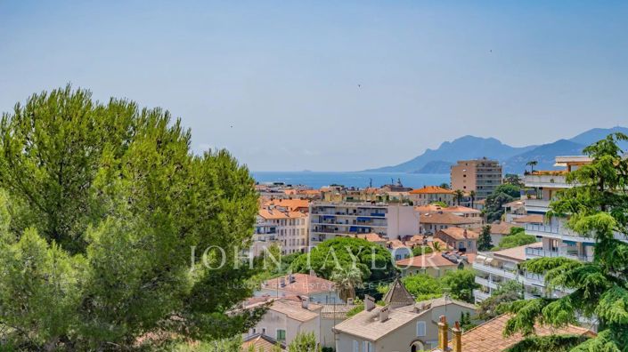 Image No.6-3 Bed Apartment for sale