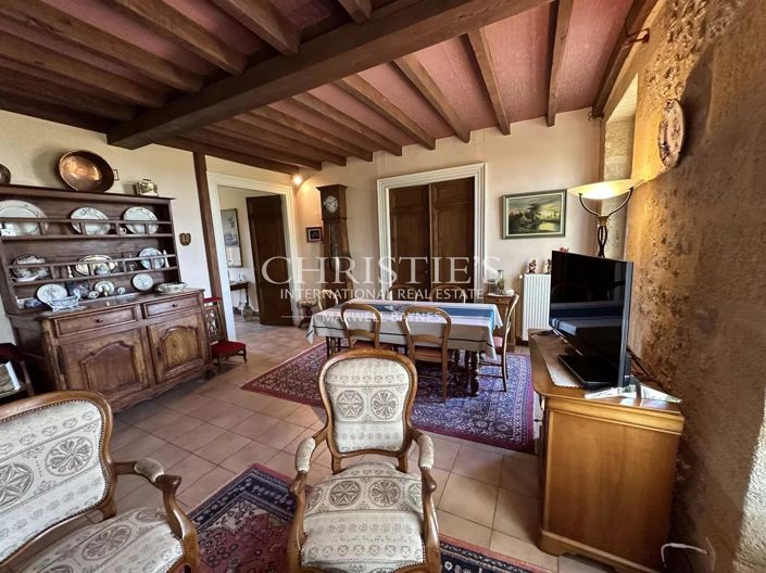 Image No.16-4 Bed House for sale