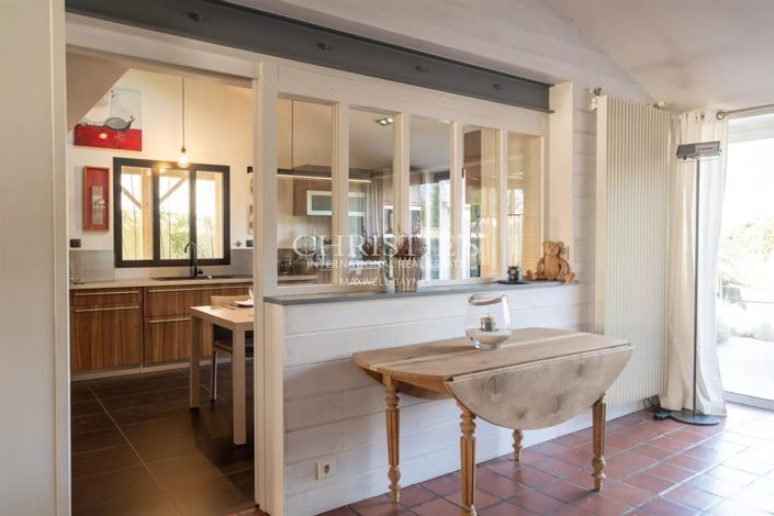 Image No.13-4 Bed House for sale