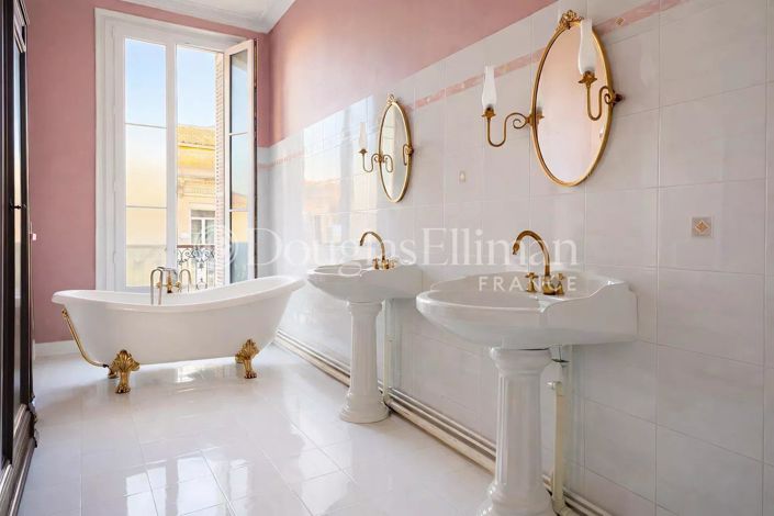 Image No.8-4 Bed House for sale