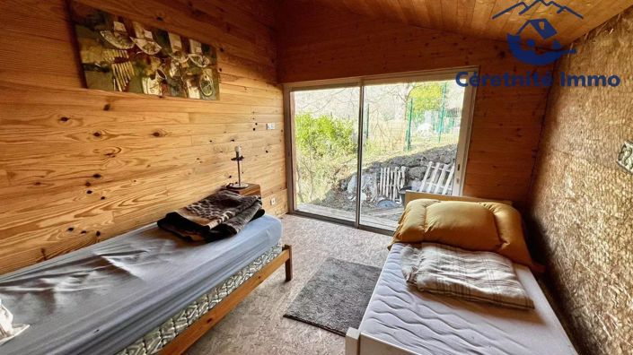 Image No.17-3 Bed House for sale