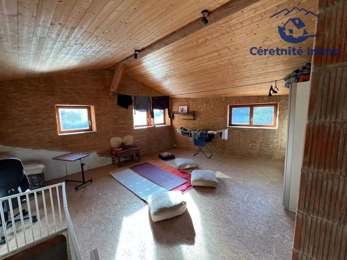 Image No.3-3 Bed House for sale