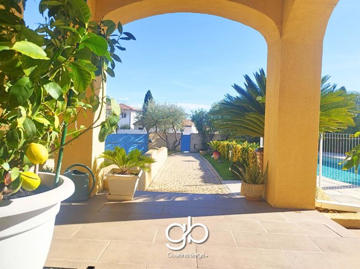 Image No.15-4 Bed House for sale