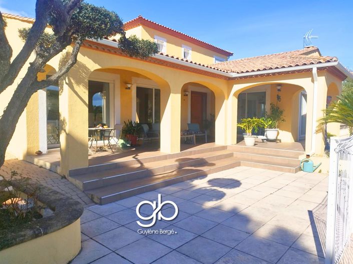 Image No.3-4 Bed House for sale