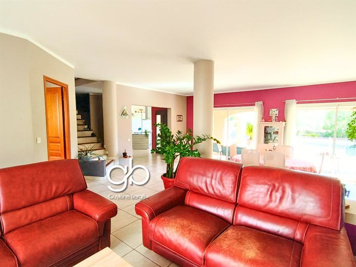 Image No.5-4 Bed House for sale