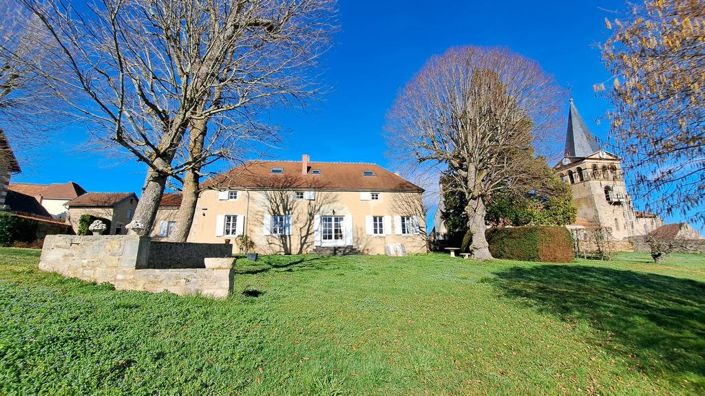 Image No.2-Maison de 6 chambres à vendre à Broût-Vernet