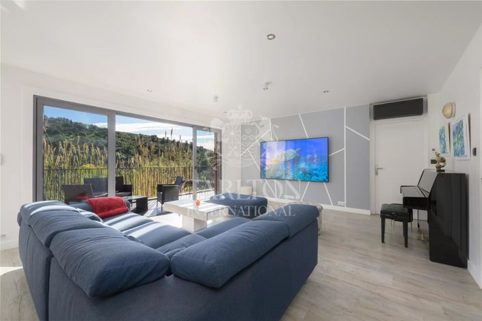 Image No.3-Maison de 4 chambres à vendre à Èze