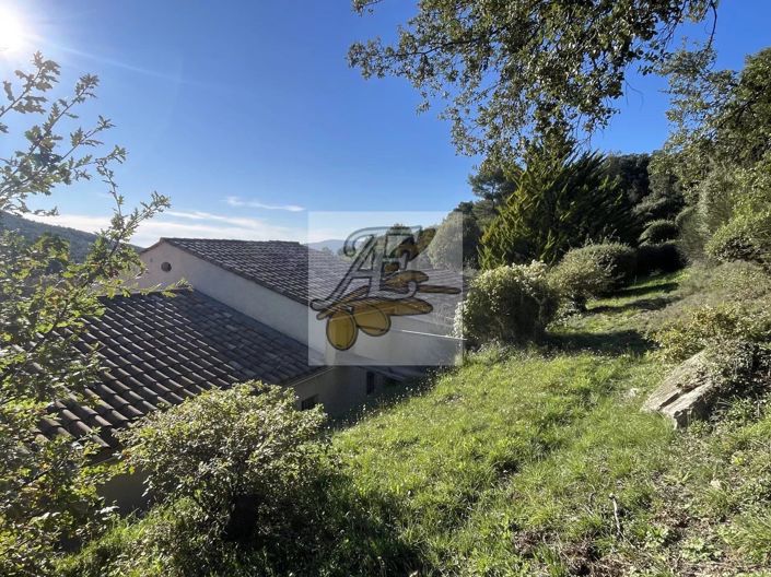 Image No.15-3 Bed House for sale