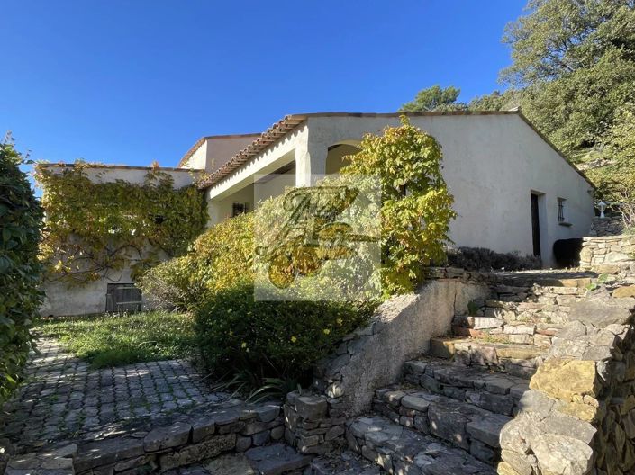 Image No.17-3 Bed House for sale