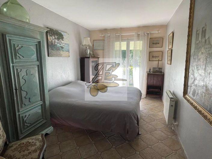 Image No.44-3 Bed House for sale