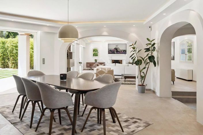 Image No.4-5 Bed House for sale