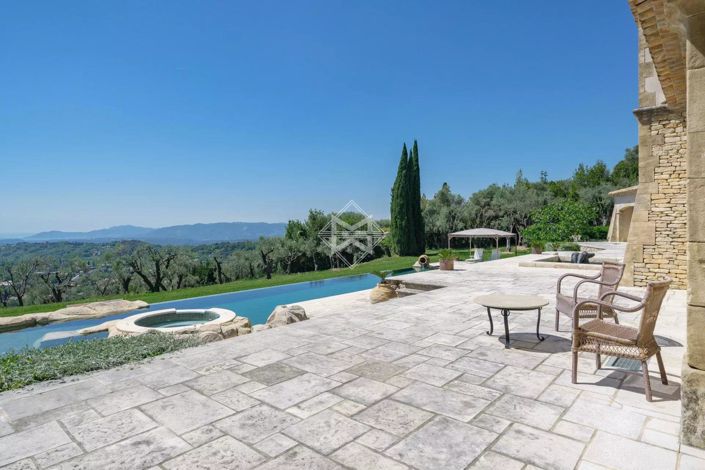 Image No.10-6 Bed House for sale