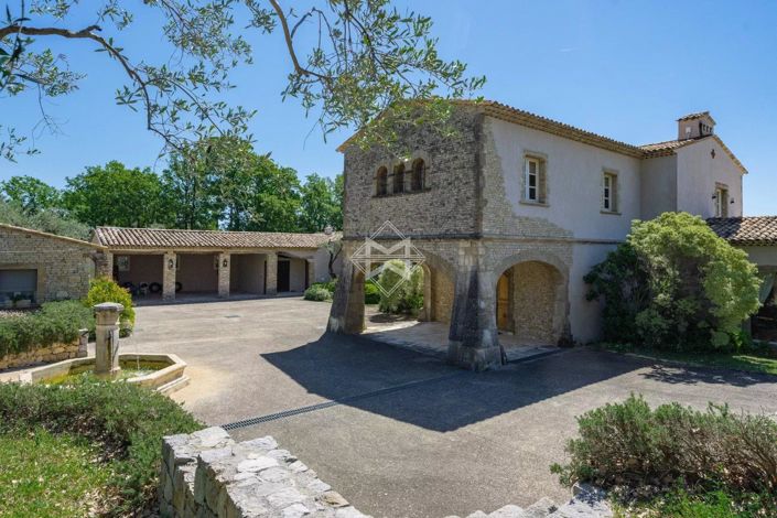 Image No.11-6 Bed House for sale