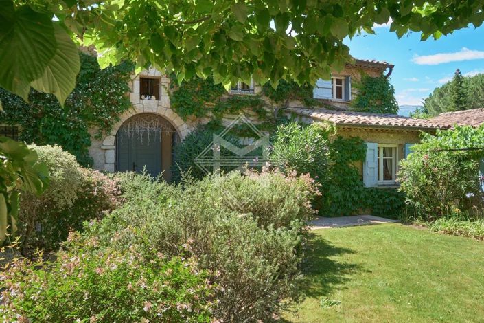 Image No.6-Maison de 6 chambres à vendre à Châteauneuf-Grasse