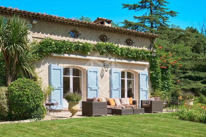 Image No.8-Maison de 6 chambres à vendre à Châteauneuf-Grasse