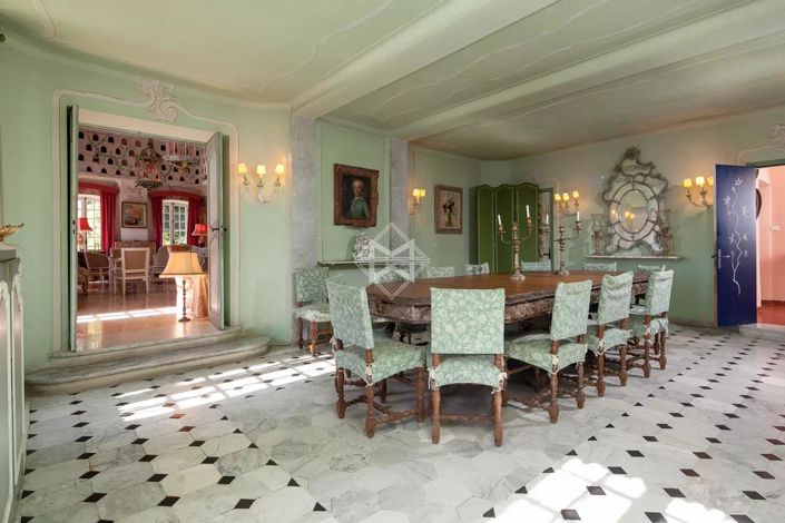 Image No.9-10 Bed House for sale