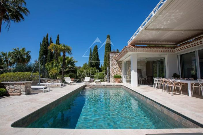 Image No.17-9 Bed House for sale