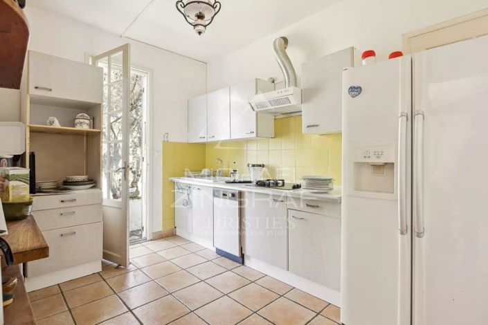 Image No.7-4 Bed House for sale