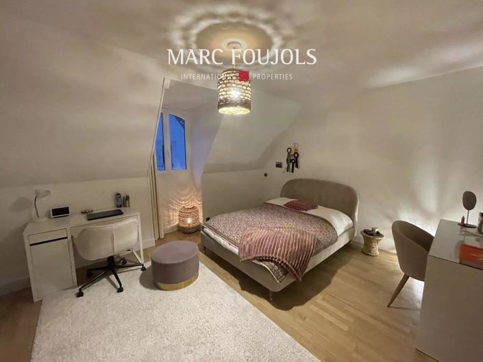 Image No.16-5 Bed House for sale