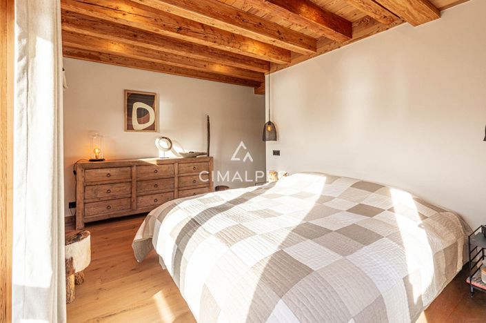 Image No.13-7 Bed House for sale