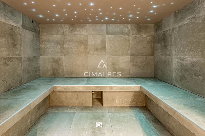 Image No.18-7 Bed House for sale