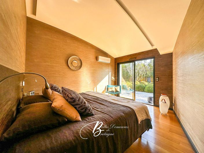 Image No.15-4 Bed House for sale