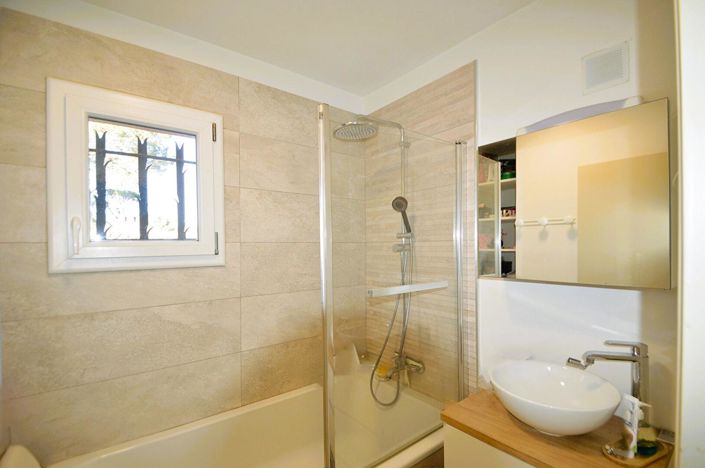 Image No.13-Maison de 4 chambres à vendre à Saint-Raphael