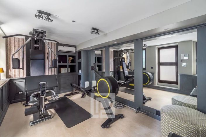 Image No.6-4 Bed House for sale