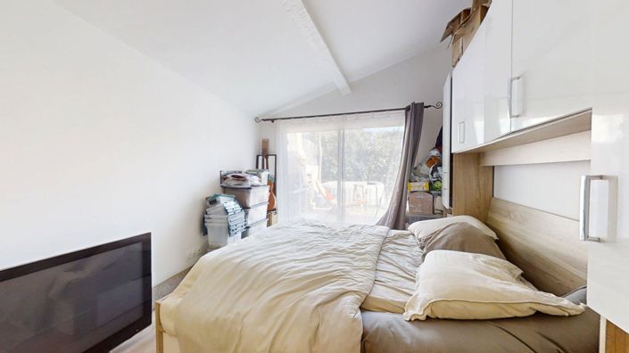 Image No.12-3 Bed House for sale