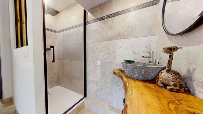 Image No.13-3 Bed House for sale