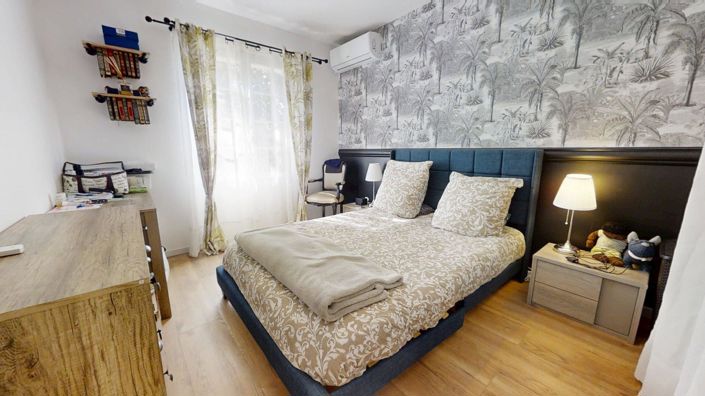 Image No.14-3 Bed House for sale