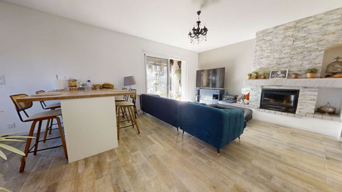 Image No.2-3 Bed House for sale