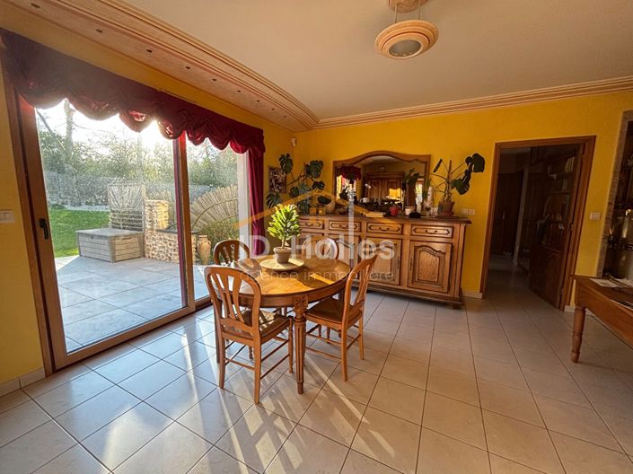 Image No.4-Maison de 4 chambres à vendre à Bourgbarré