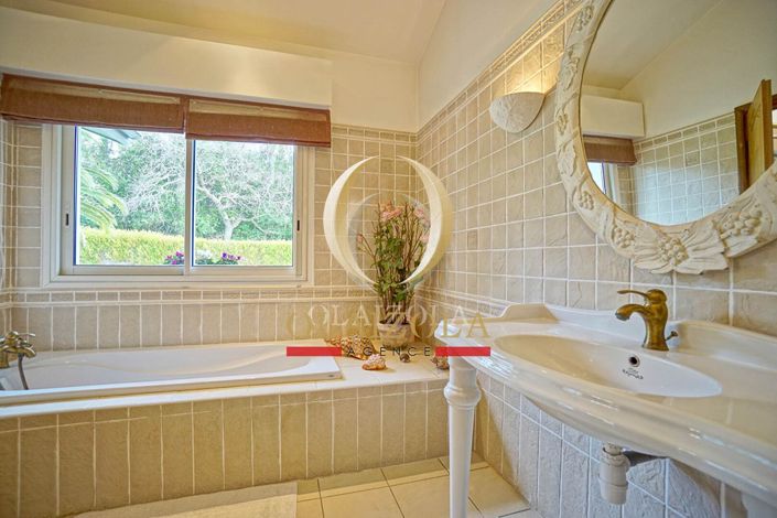 Image No.14-Propriété de 3 chambres à vendre à Biarritz