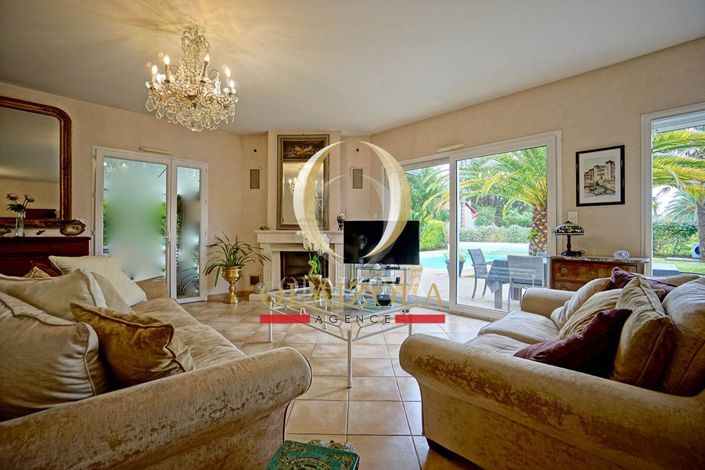 Image No.7-Propriété de 3 chambres à vendre à Biarritz