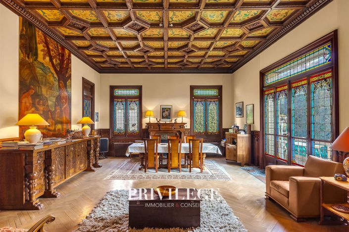 Image No.14-7 Bed House for sale