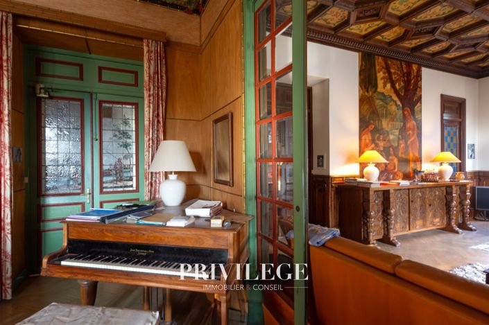 Image No.15-7 Bed House for sale