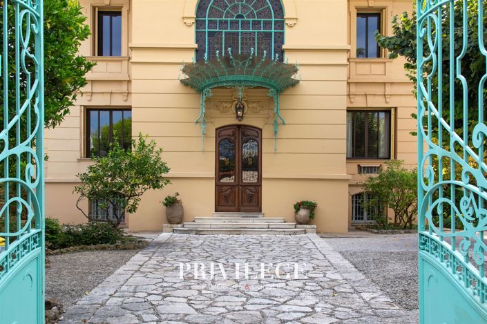 Image No.2-7 Bed House for sale
