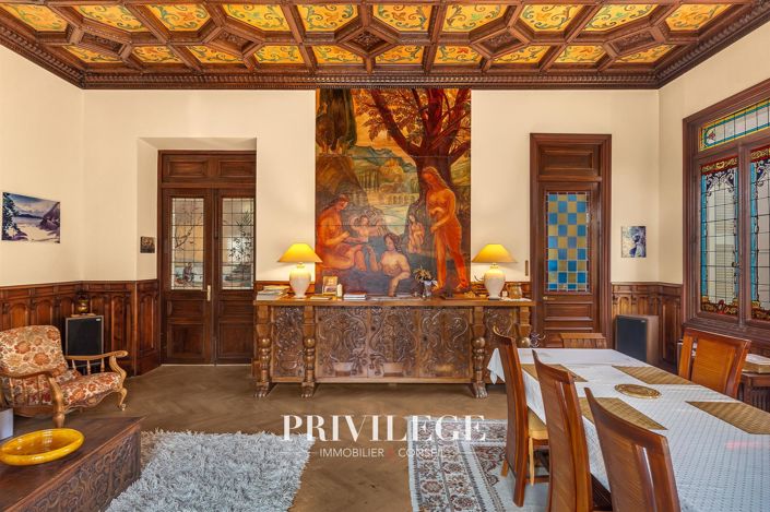 Image No.31-7 Bed House for sale