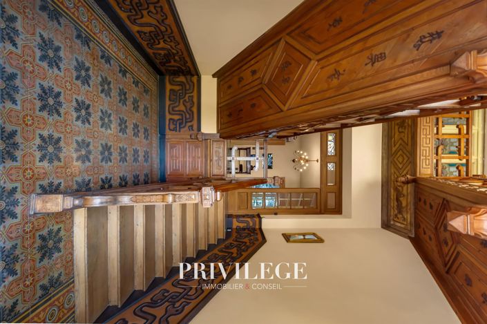 Image No.32-7 Bed House for sale