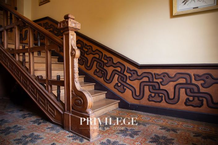 Image No.33-7 Bed House for sale