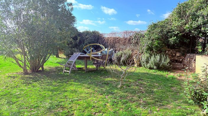 Image No.10-4 Bed House for sale