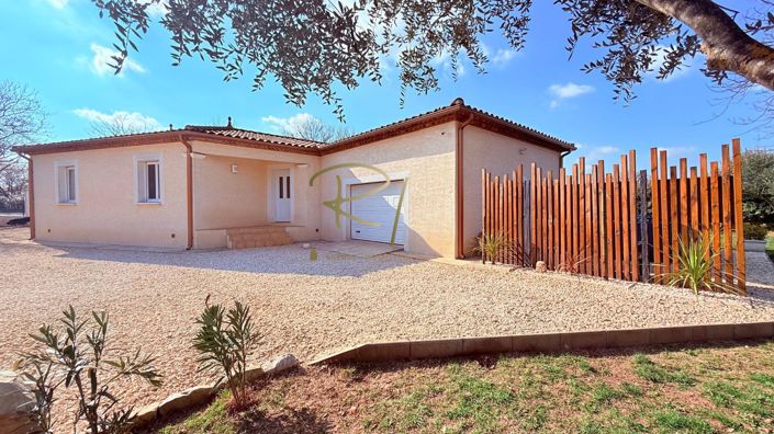 Image No.2-4 Bed House for sale