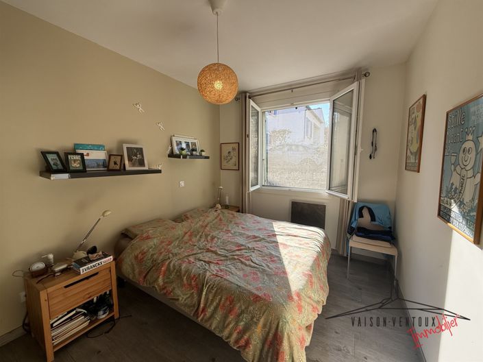 Image No.12-2 Bed House for sale