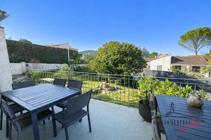 Image No.6-2 Bed House for sale