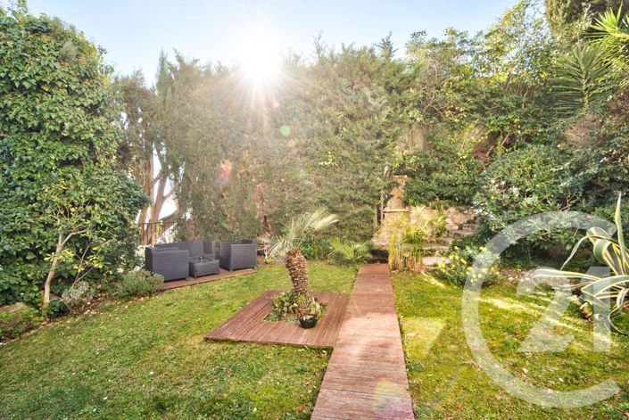 Image No.10-4 Bed House for sale