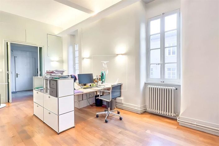 Image No.9-3 Bed Apartment for sale