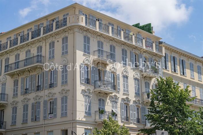 Image No.3-Appartement de 2 chambres à vendre à Nice