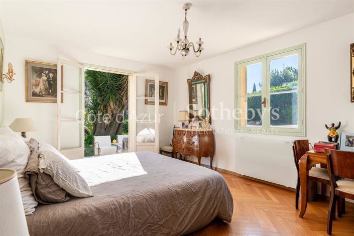 Image No.15-3 Bed Property for sale