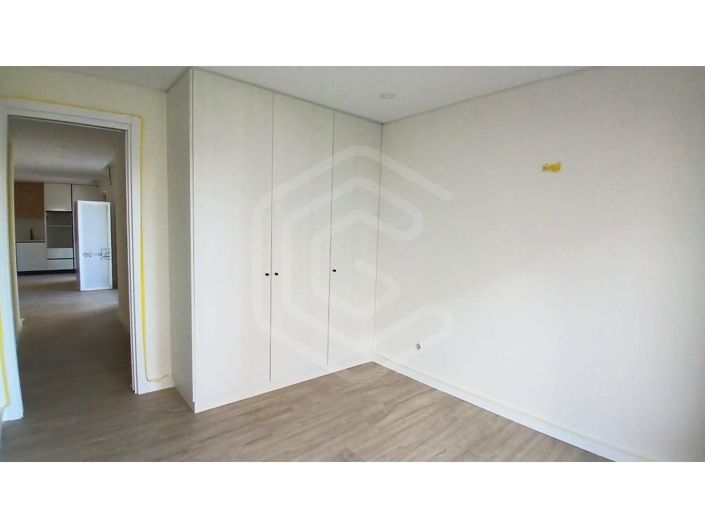 Image No.35-3 Bed Apartment for sale